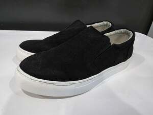 Suzanne Betro black suede slip-on platform sneakers women's size 8